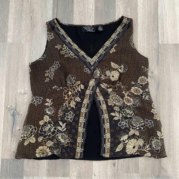 New York City Design Co. Tops - Vintage Y2K Silk Floral Sleeveless Top